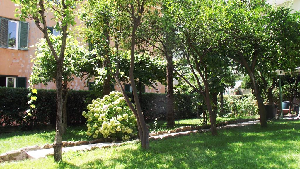 Bed and Breakfast Aristocarli Roma Esterno foto